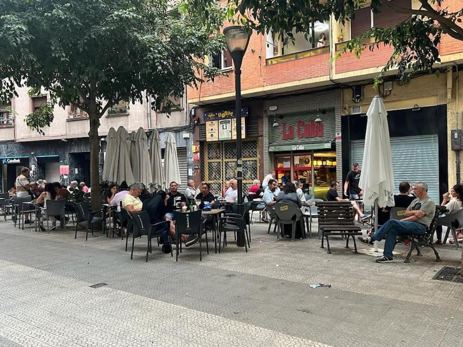 Precioso Apartamento A Estrenar En Bilbao. Buitenkant foto