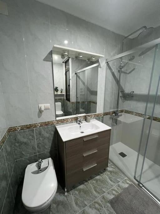 Precioso Apartamento A Estrenar En Bilbao. Appartement Buitenkant foto