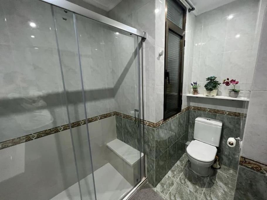 Precioso Apartamento A Estrenar En Bilbao. Buitenkant foto